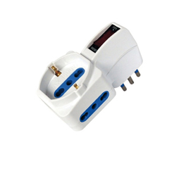 Adattatore con spina 10a verticale - 2 prese bipasso 10/16a + 1 presa schuko - mkc