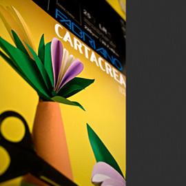 Cartoncino cartacrea - 35x50cm - 220gr - nero 115 - fabriano - blister 10 fogli